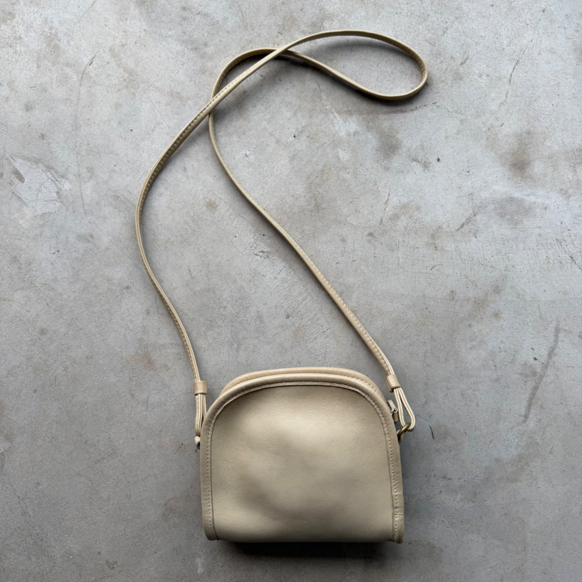 Vintage Coach Abbie Zip Crossbody Bag Bone Leather Shoulder Bag