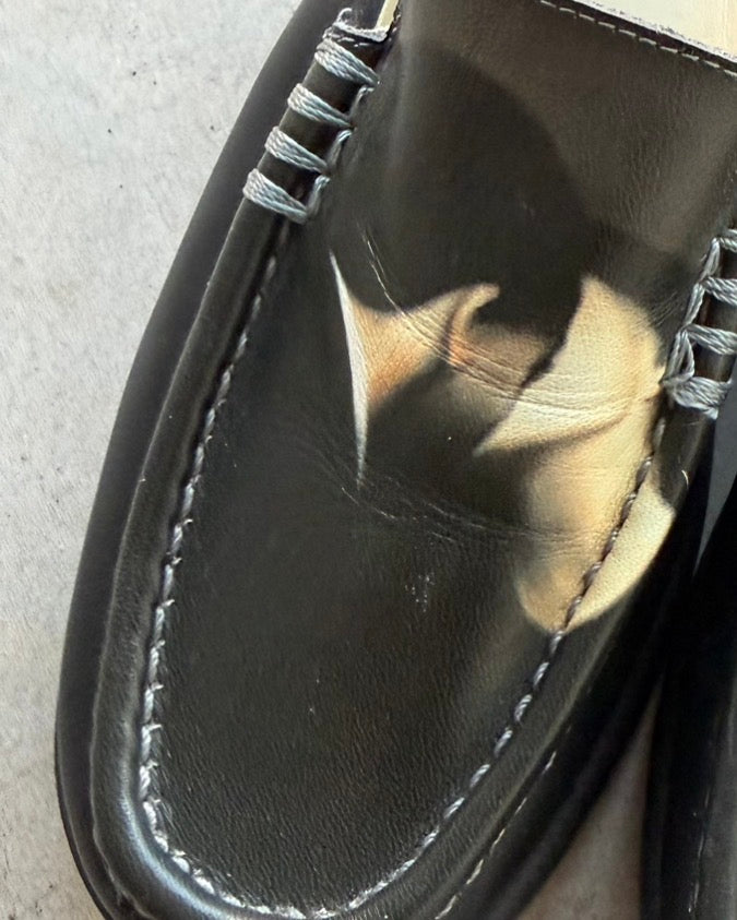 Icon Black Loafers featuring The Kiss size 6