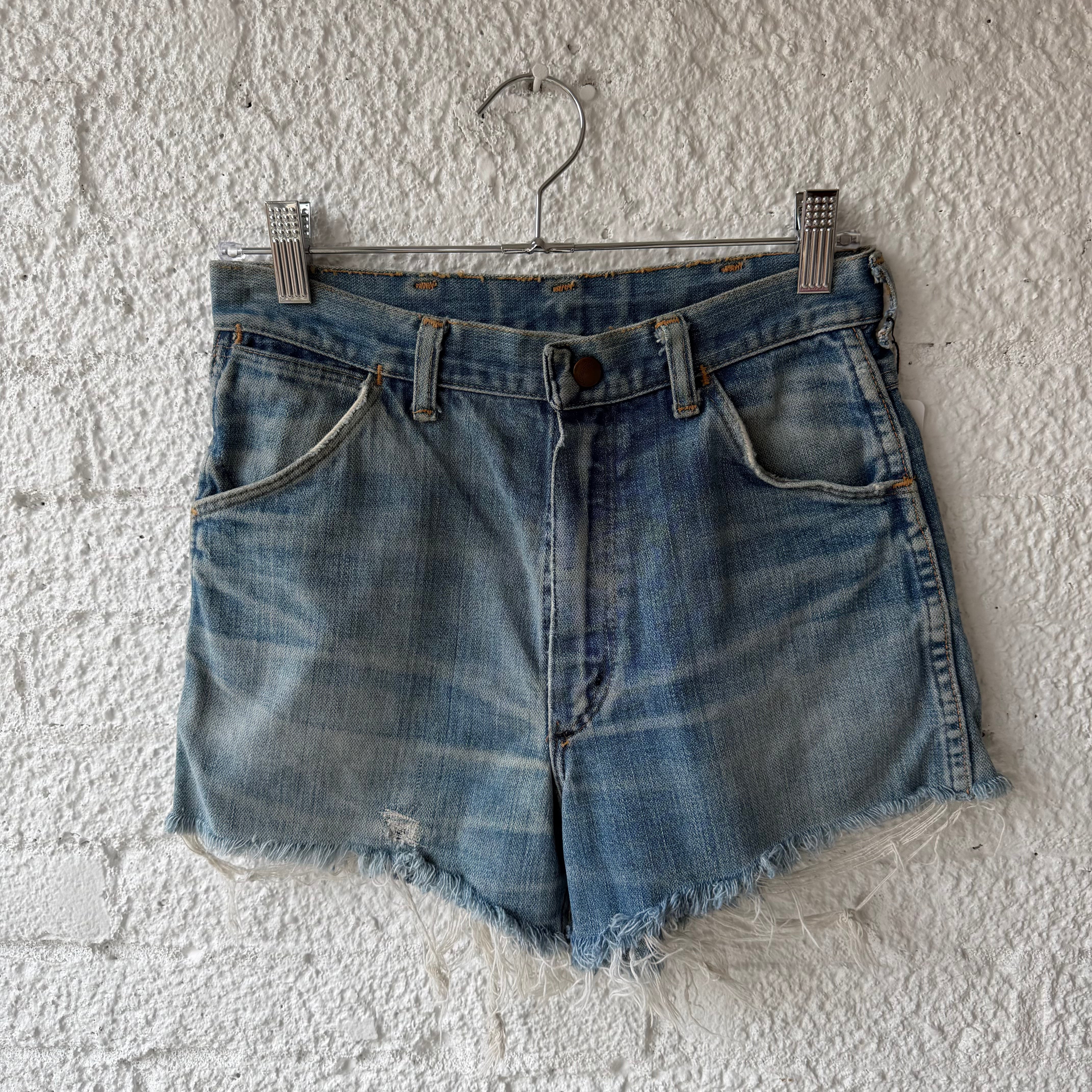 Wrangler shorts size 16